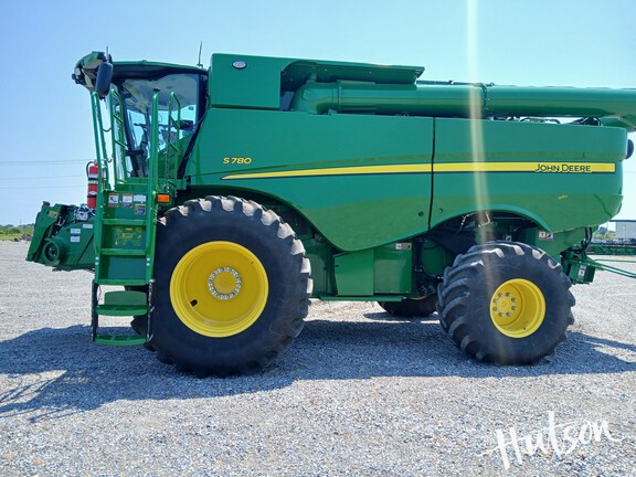 Photo of 2024 John Deere S780