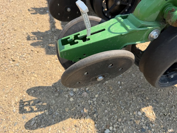 2026 John Deere DB60 - Photo27