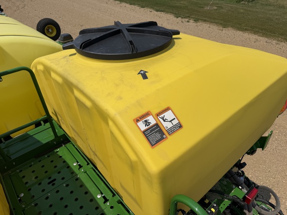 2026 John Deere DB60 - Photo42
