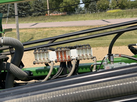 2026 John Deere DB60 - Photo31