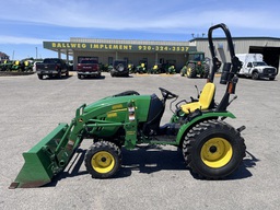 Tractor - Compact Utility For Sale 2011 John Deere 2520 , 27 HP