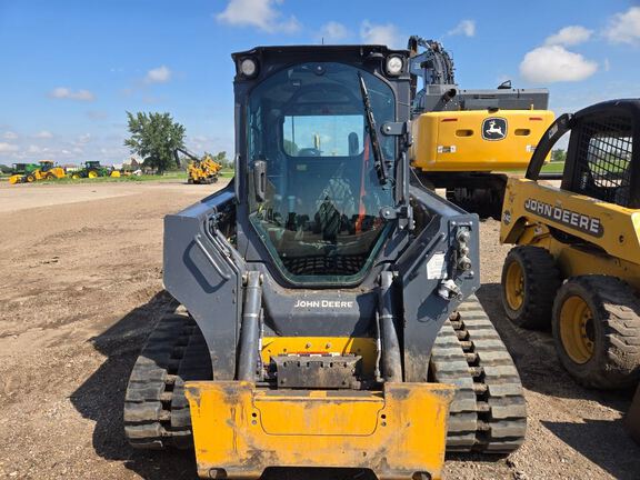 2023 John Deere 325G