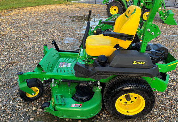 2023 John Deere Z730M