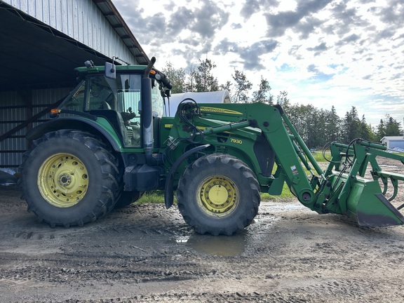  John Deere 7930