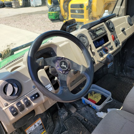 2022 John Deere XUV 835R (10th thumbnail)