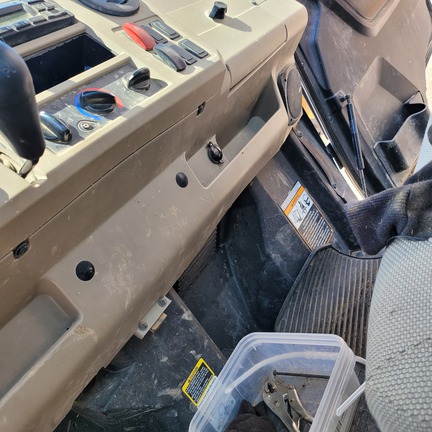 2022 John Deere XUV 835R (4th thumbnail)