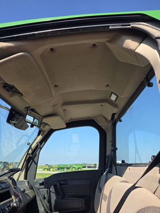 2022 John Deere XUV 835R (19th thumbnail)