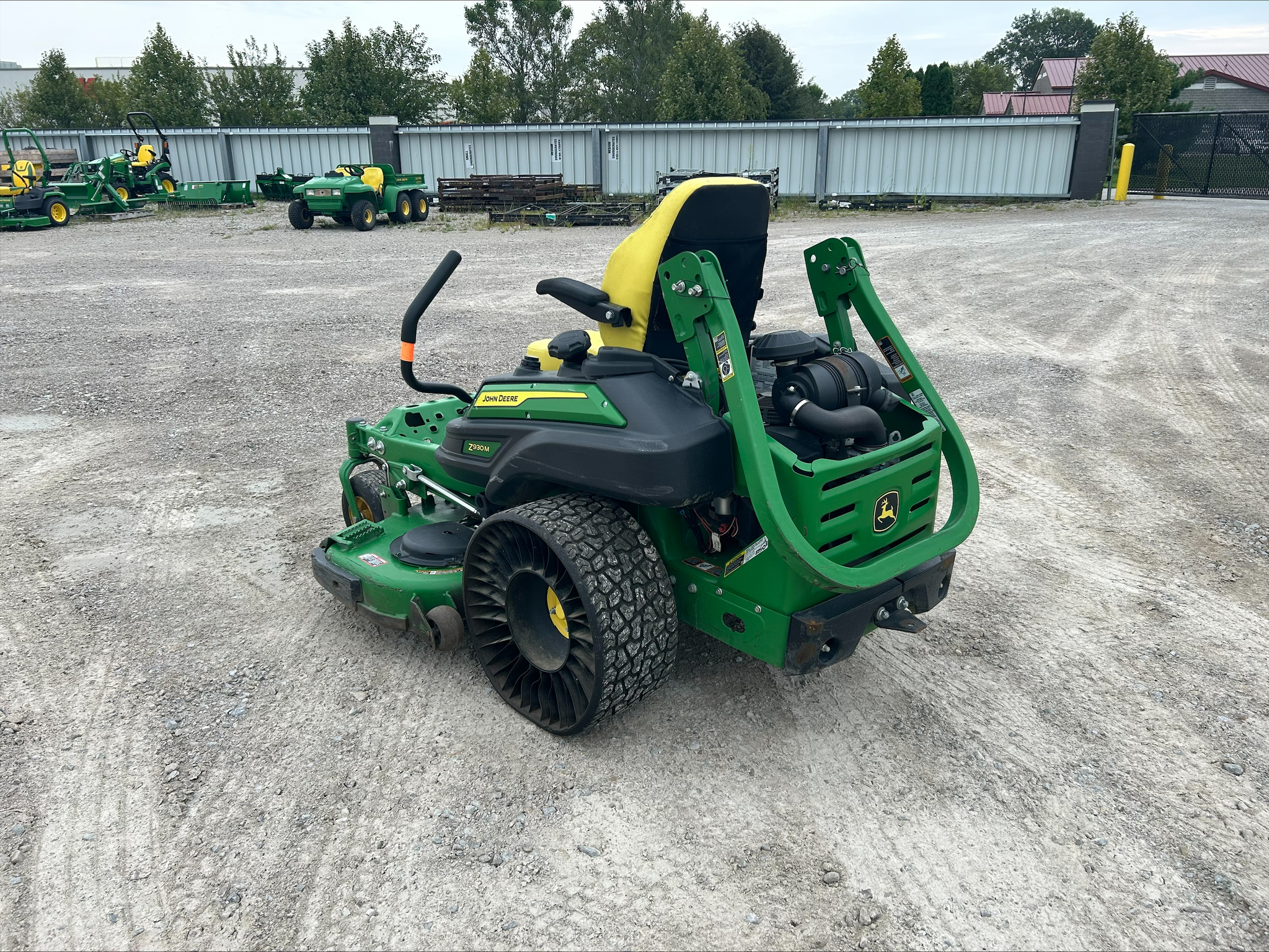 Used 2023 John Deere Z930M Zero Turn Mowers at Koenig Equipment in Franklin, IN - PhotoXL5