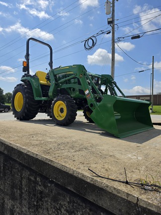 2026 John Deere 3032E