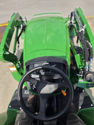 2026 John Deere 3032E