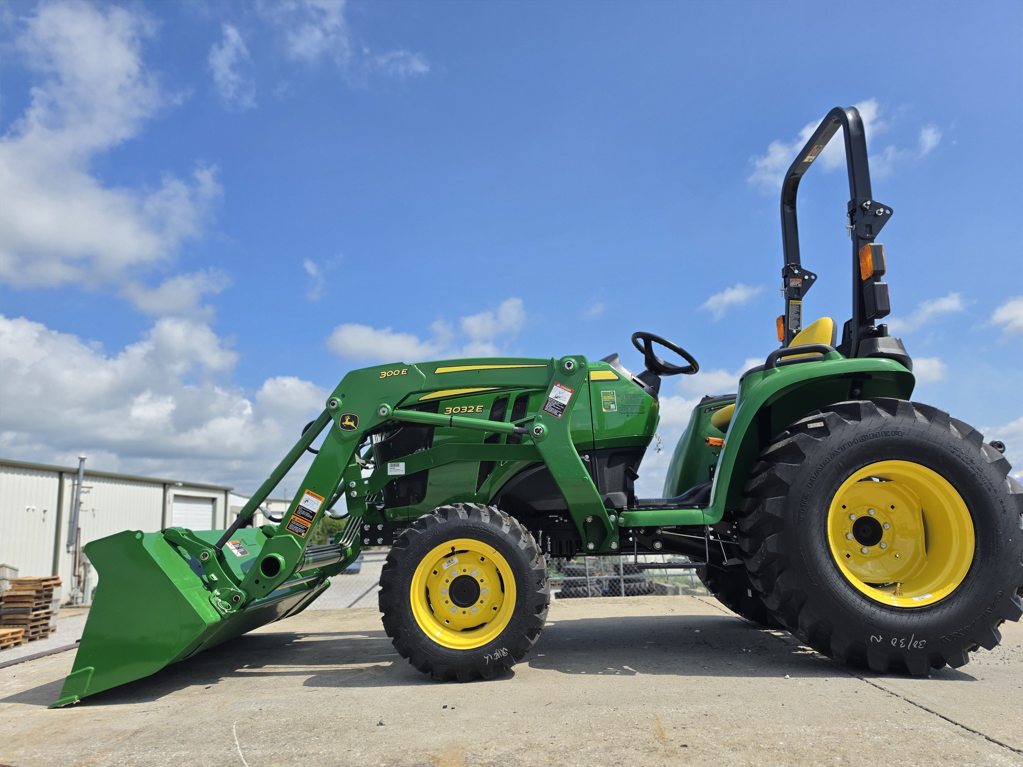 2026 John Deere 3032E