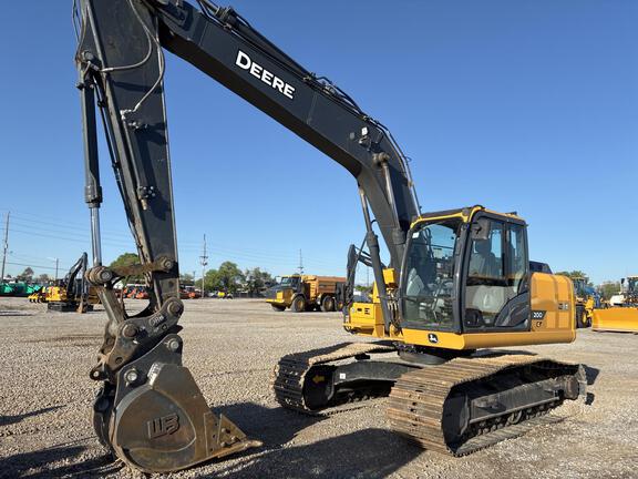 John Deere 200 G | 4re Equipment | John Deere 200 G