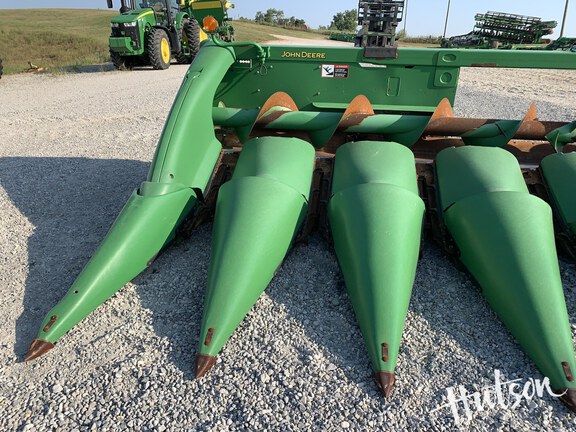 Photo of 2012 John Deere 608C