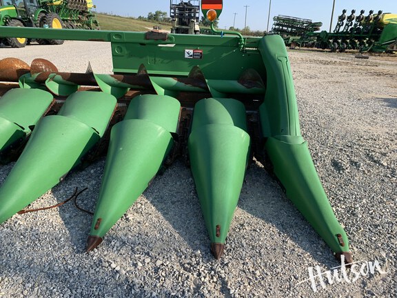 Photo of 2012 John Deere 608C