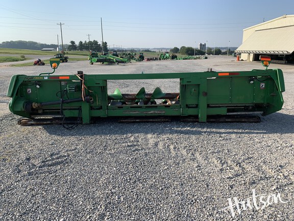 Photo of 2012 John Deere 608C
