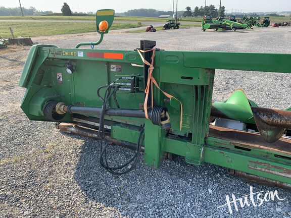 Photo of 2012 John Deere 608C