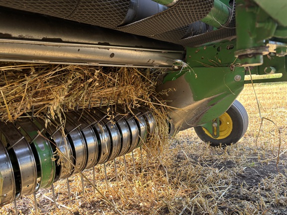 Used 2002 John Deere 567 Round Balers at Horizon Ag & Turf in St. Paul, AB - Photo10