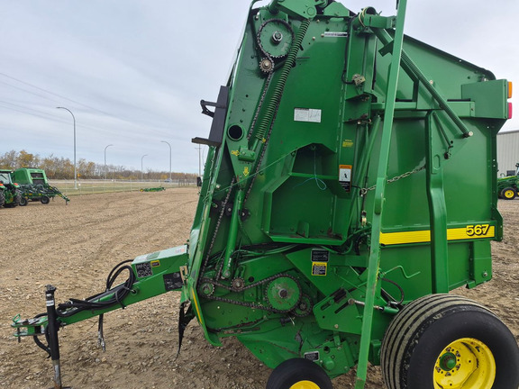 Used 2002 John Deere 567 Round Balers at Horizon Ag & Turf in St. Paul, AB - Photo4