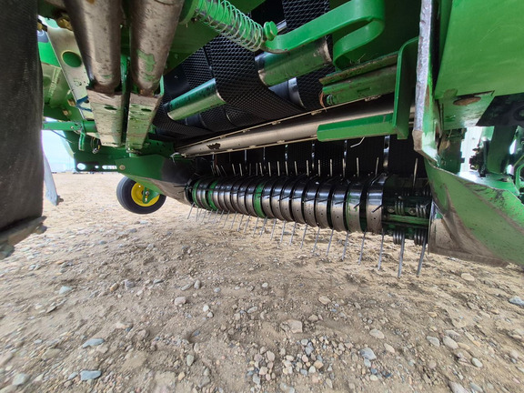 Used 2002 John Deere 567 Round Balers at Horizon Ag & Turf in St. Paul, AB - Photo13