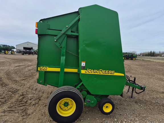 Used 2002 John Deere 567 Round Balers at Horizon Ag & Turf in St. Paul, AB - Photo6