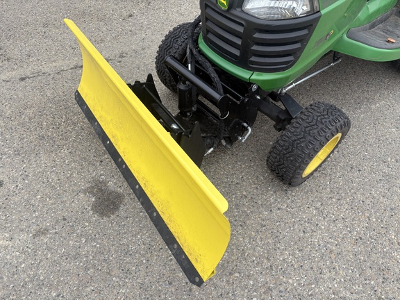 2020 John Deere X739