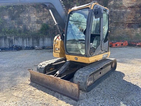 2015 John Deere 75G