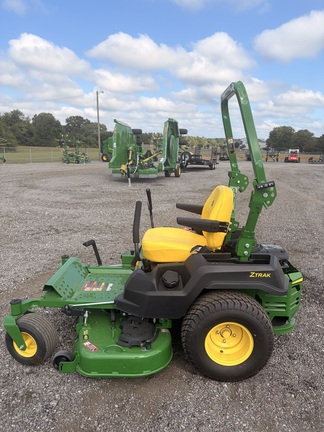 2026 John Deere Z515E