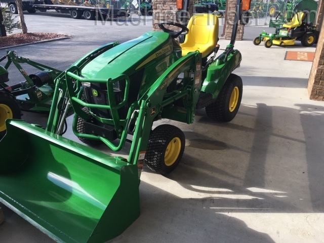 2020 John Deere 1023E Image 2