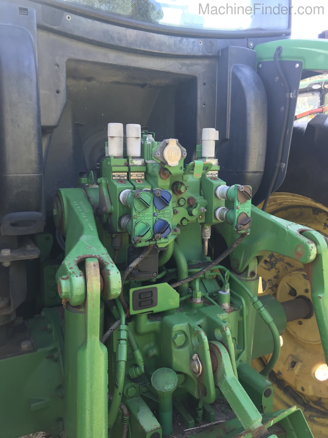 2013 John Deere 6190R Image 7
