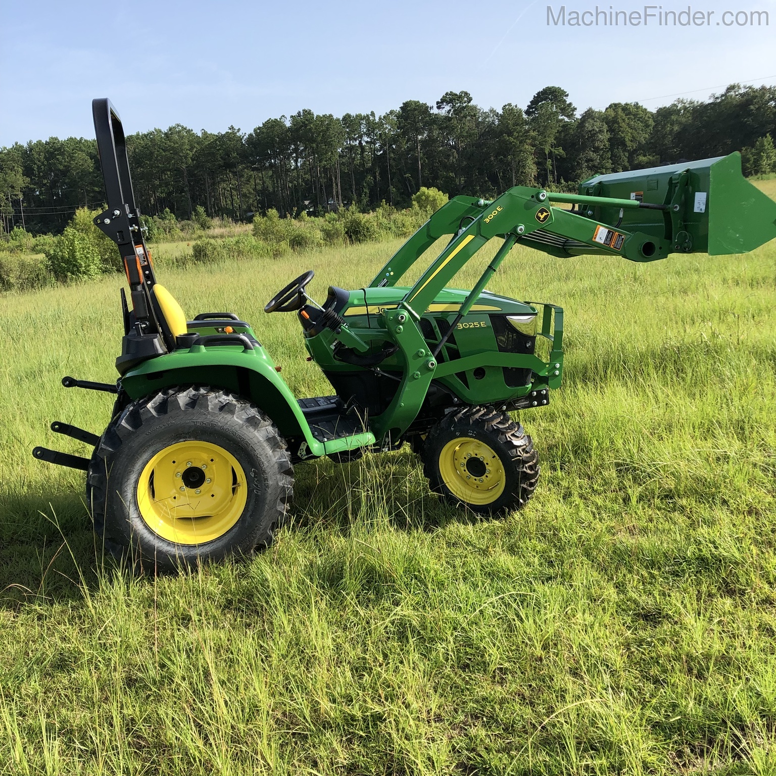 2020 John Deere 3025E Image 7