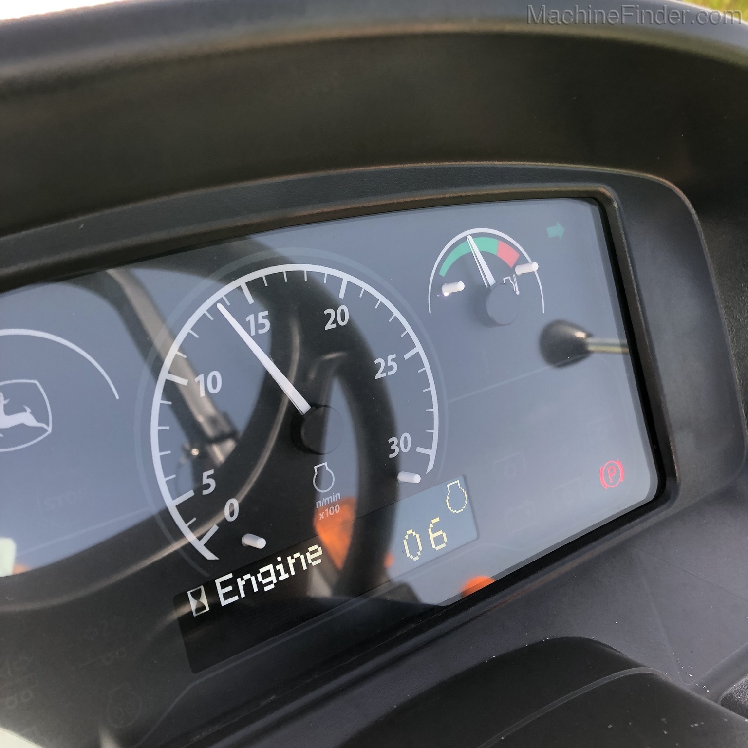 2020 John Deere 3025E Image 16