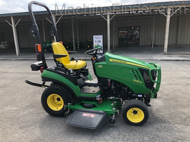 2014 John Deere 1025R Image 2