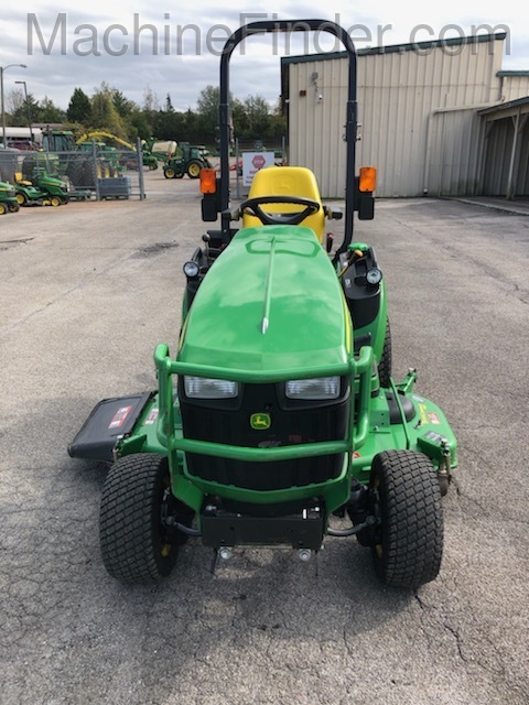 2014 John Deere 1025R Image 3