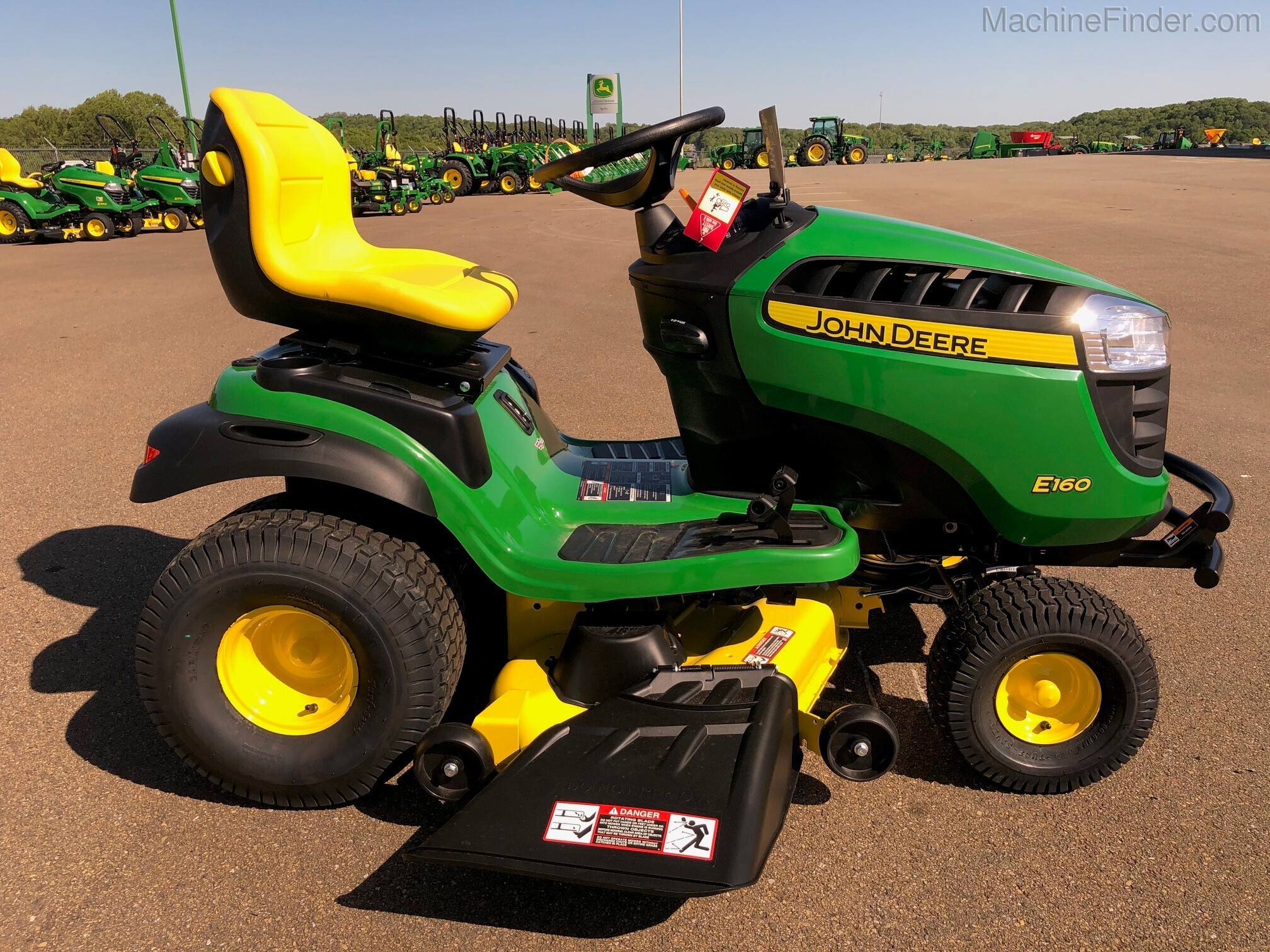 2020 John Deere E160 Image 1