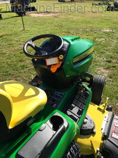 2021 John Deere X590 Image 10