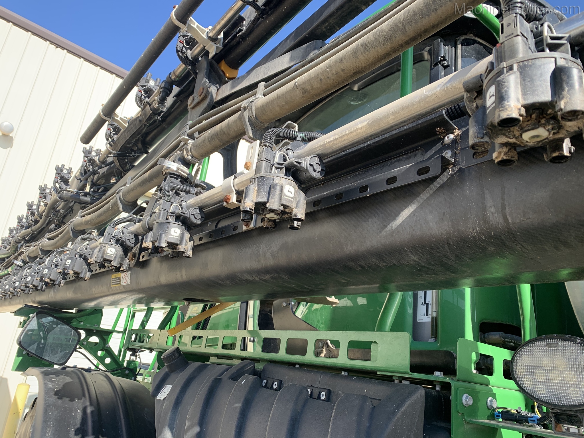 2019 John Deere R4045 Image 2