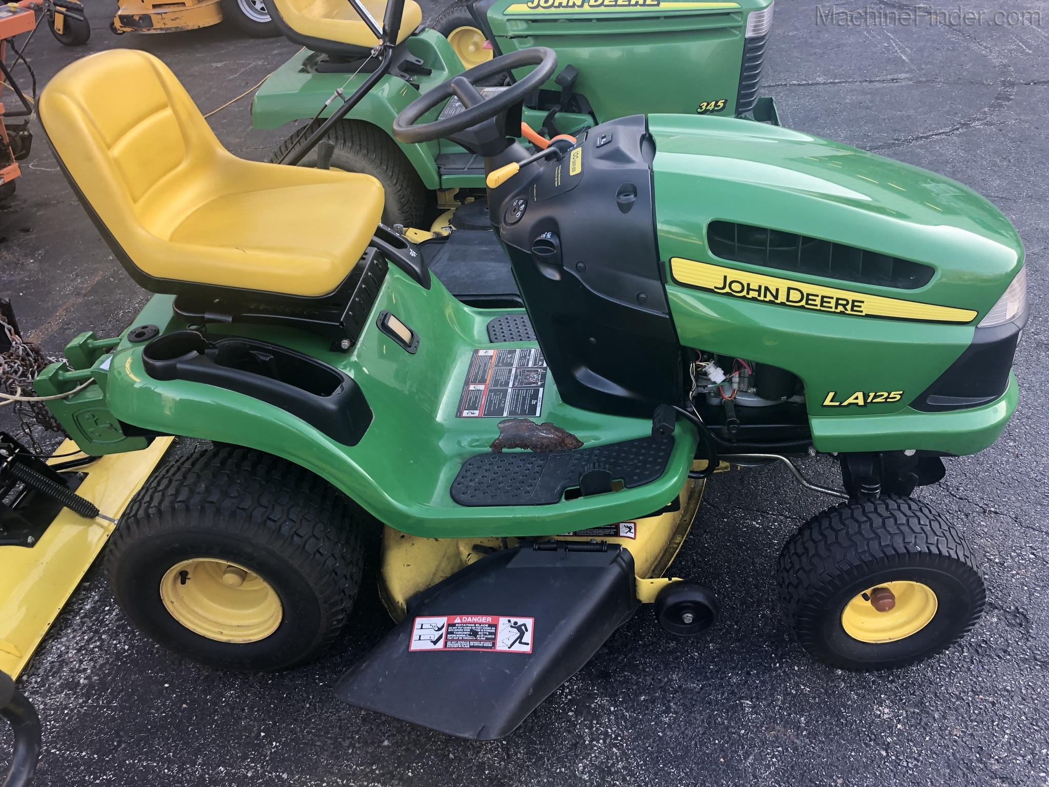 2009 John Deere LA125 Image 1