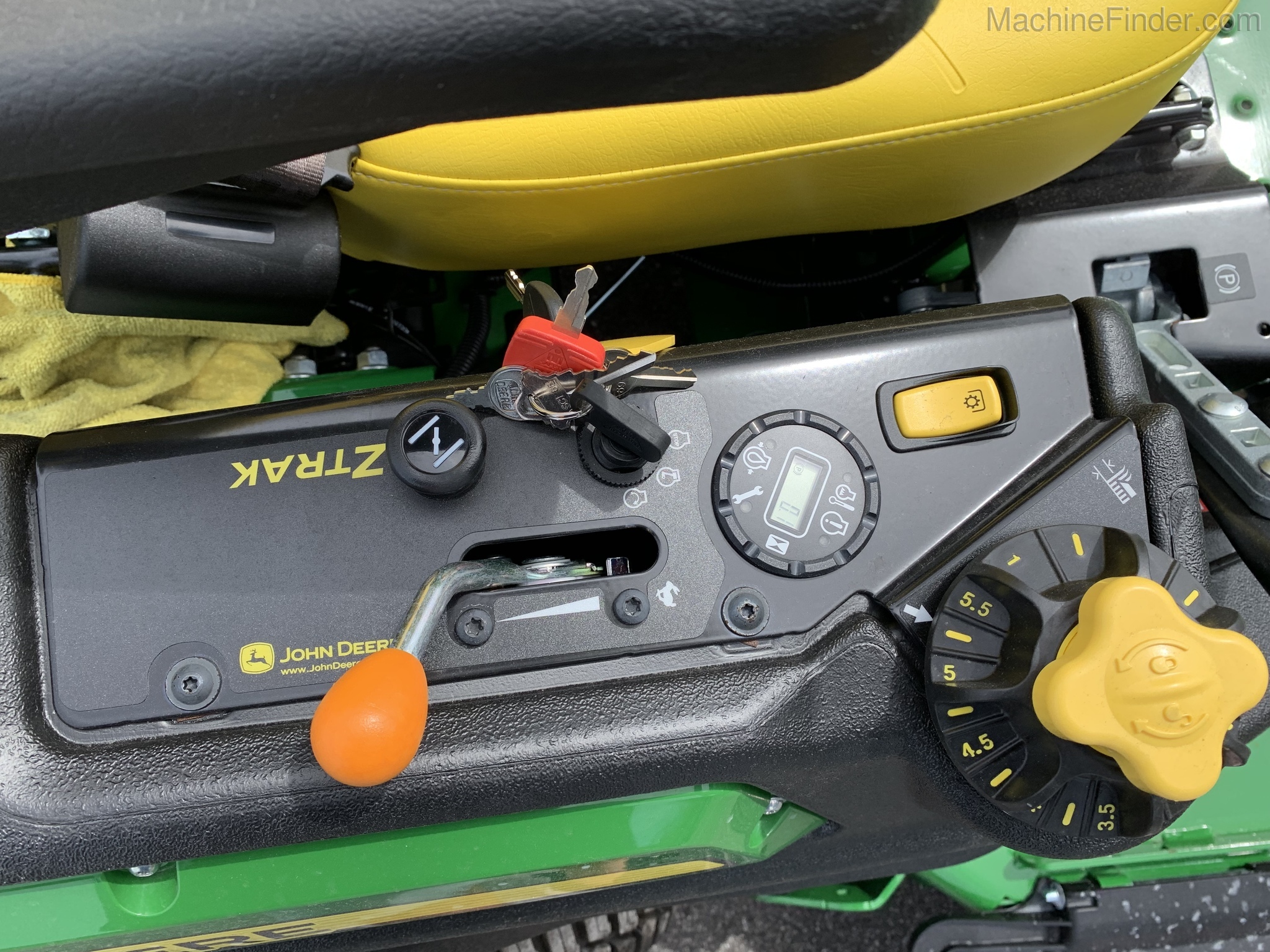 2020 John Deere Z930M Image 5