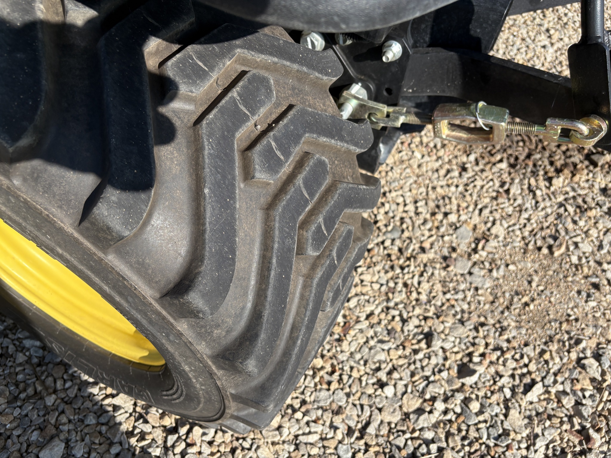 2012 John Deere 1026R Image 6