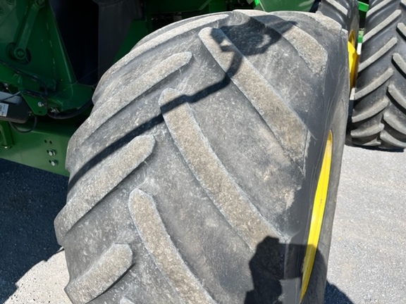 2017 John Deere S680 thumbnail 7