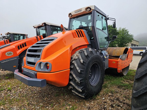 2022 Hamm H13I