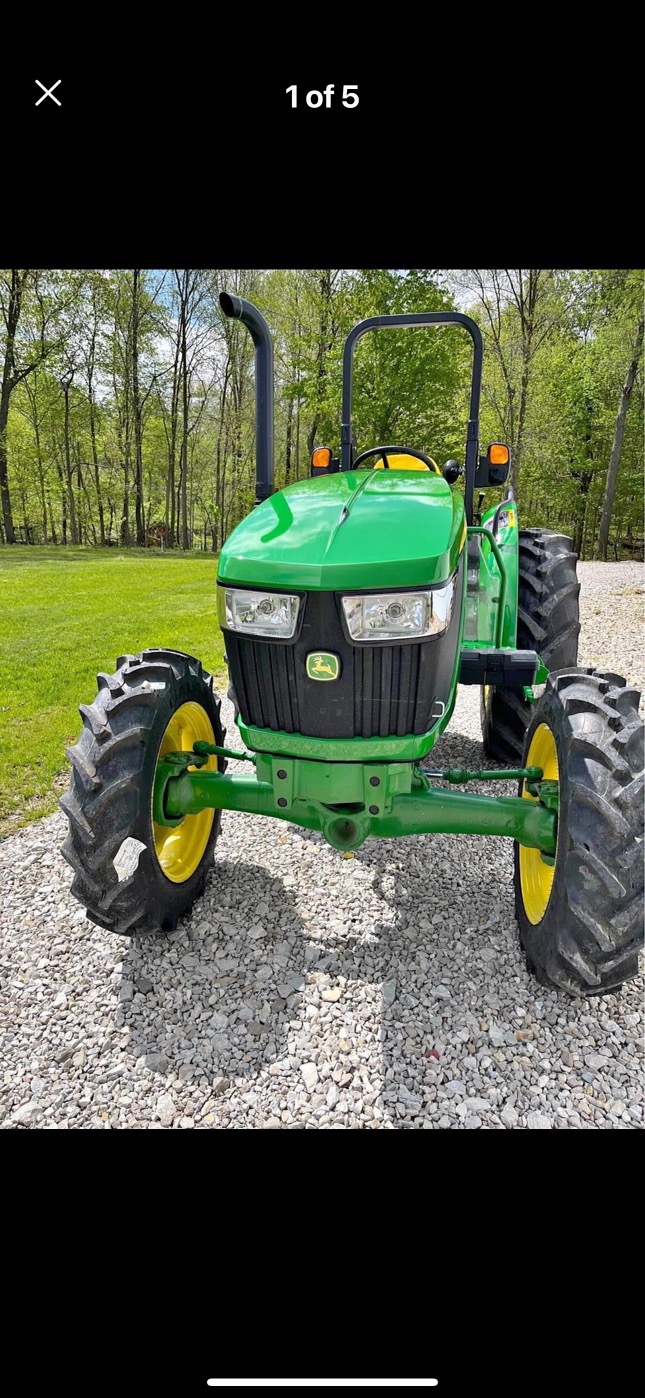 2022 John Deere 5075E Image 2