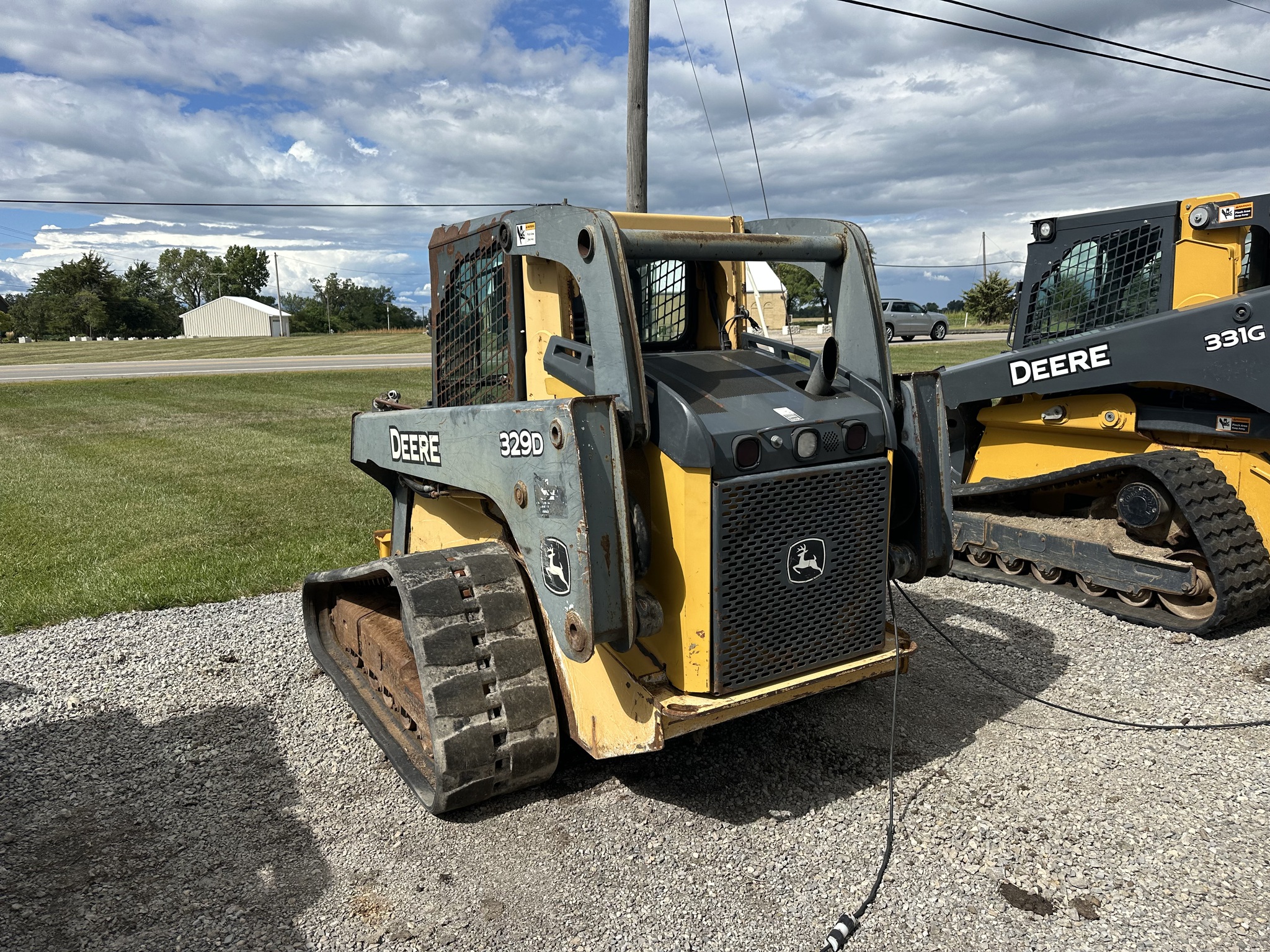 2011 John Deere 329D Image 6