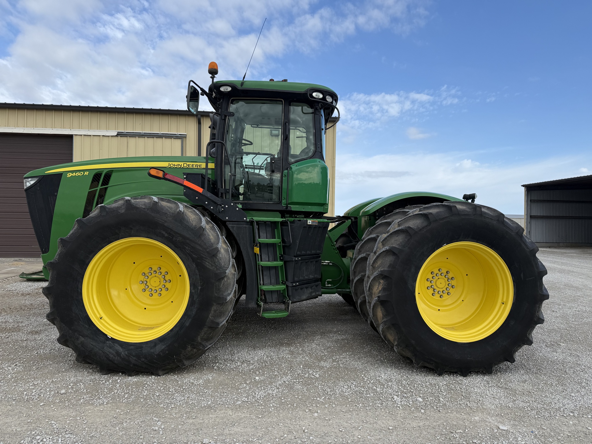  2012 John Deere 9460R at Heritage Tractor in Nevada, MO