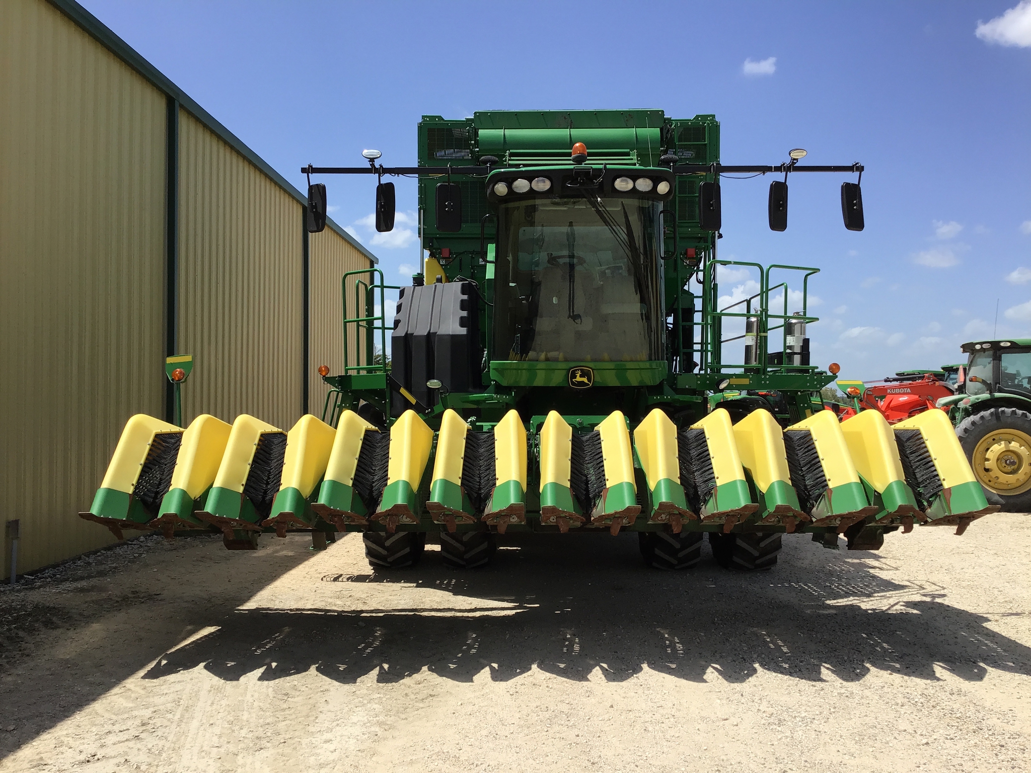 2018 John Deere CS690 Image 7