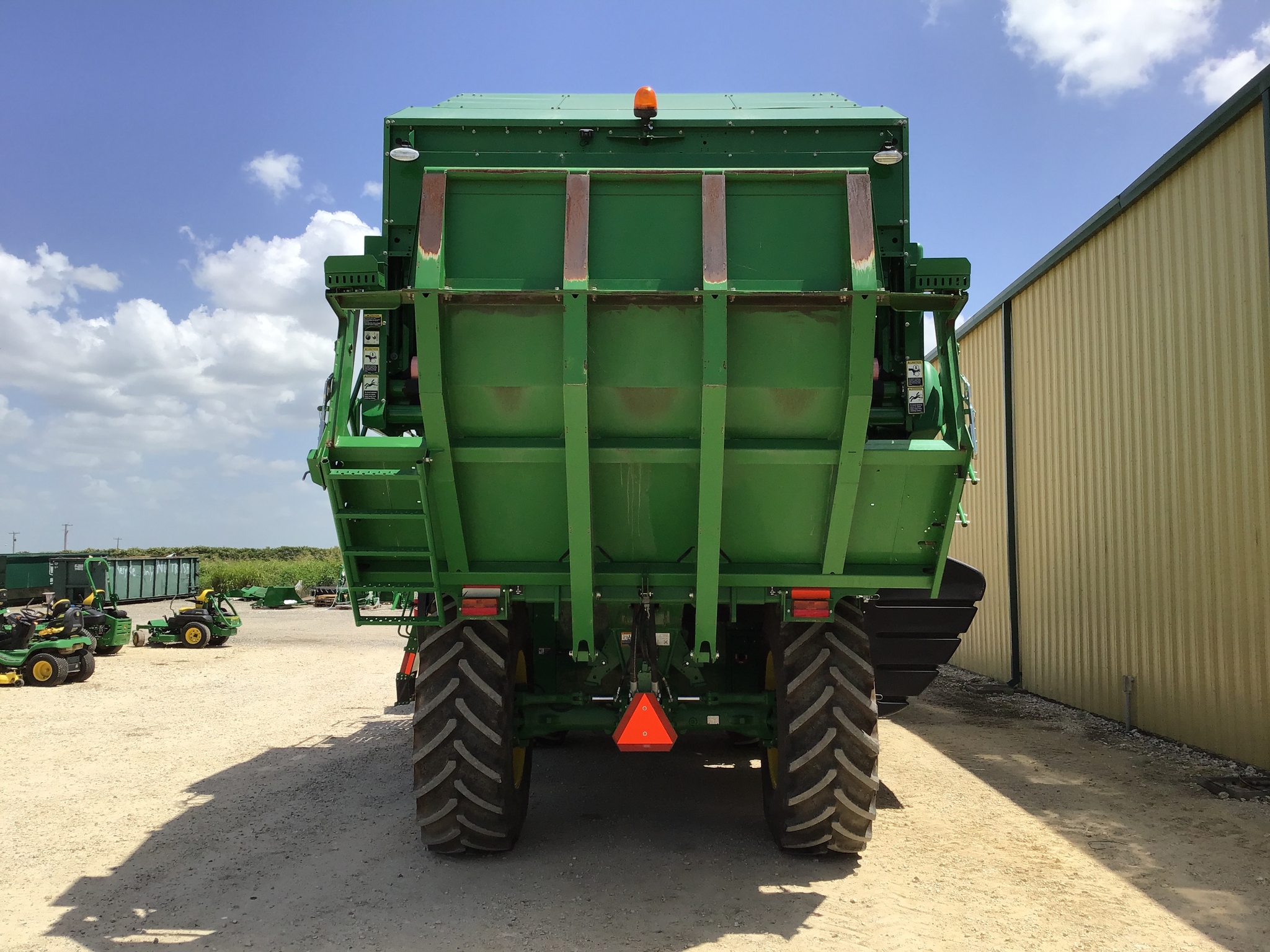2018 John Deere CS690 Image 8