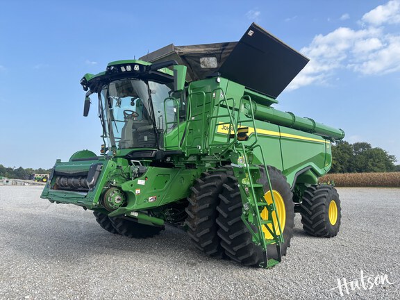 Photo of 2024 John Deere X9 1100