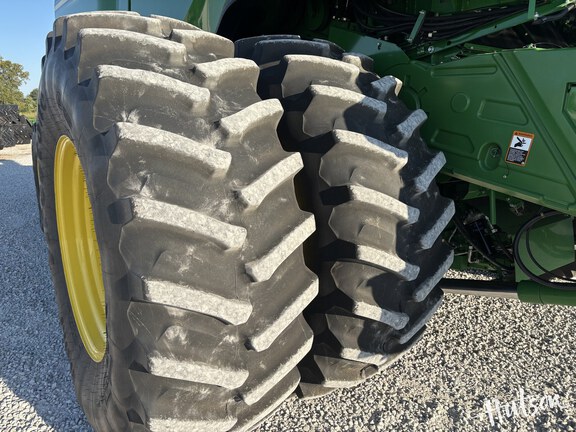 Photo of 2024 John Deere X9 1100