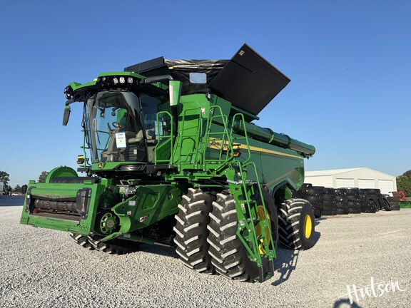 Photo of 2024 John Deere X9 1100