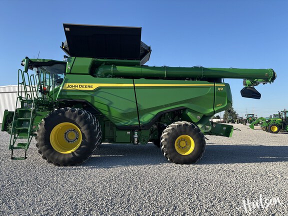 Photo of 2024 John Deere X9 1100